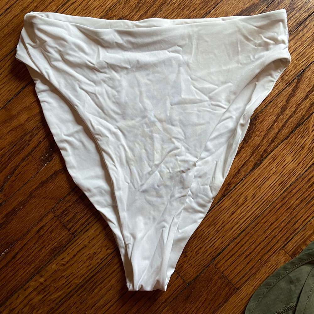 437 bikini bottoms